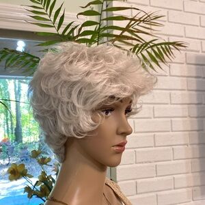 Paula Young color 60 wig
